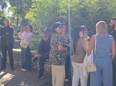 Protestë para Kuvendit. Banorët e Memaliajt dhe Fushë-Arrëzit kundër hartës së re territoriale