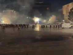 Dita e tetë e protestave në Tiranë, nga refuzimi i dialogut te molotovët dhe gazi lotsjellës