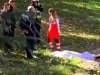 Trupi i pajetë në Lanë/ Policia: Një person i dehur është zhveshur dhe hedhur në lumë